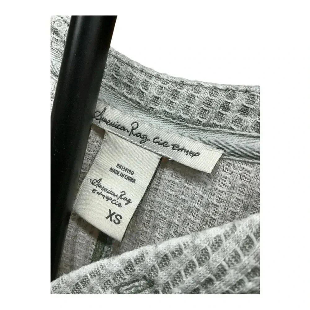 Woman American Rag shirt - Picture 3 of 4